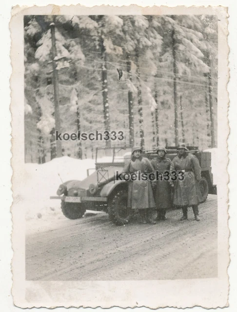 FOTO FAHRZEUGE DER Wehrmacht im tiefen Schlamm auf der Krim in der FOTO FAHRZEUGE DER Wehrmacht im tiefen Schlamm auf der Krim in der