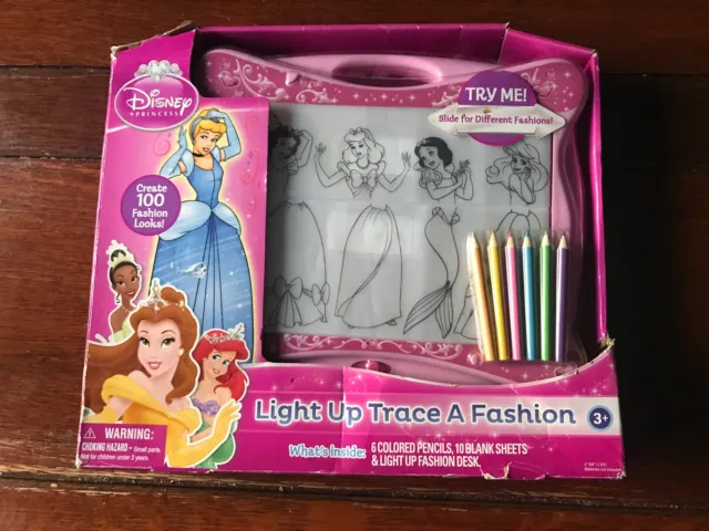 Caja Trazadora De Dibujo Iluminado Princesa Disney.  Trace/Draw Ariel, Jazmín, Aurora