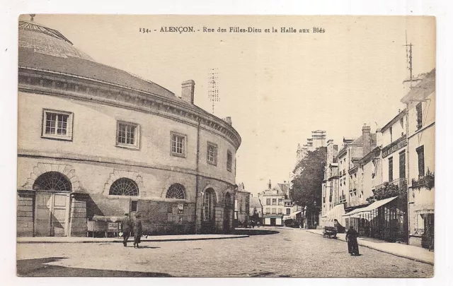 alençon, rue des fille-dios et la hall aux wheat --