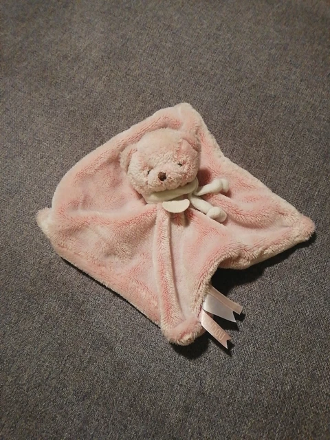 Doudou Et Compagnie Ours plat Carré J Aime Mon Doudou Rose Étiquettes