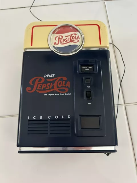 Vintage 1998 Pepsi-Cola Mini Vending Machine AM/FM Radio