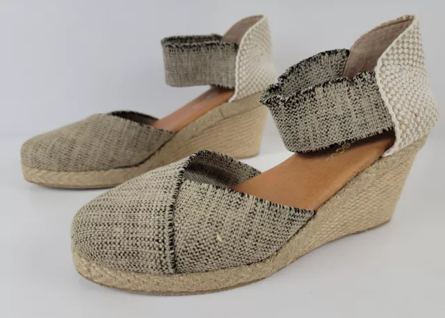 Andre Assous $129 Womens 7M Anouka Espadrille Wedge Sandals Slip On Beige 2