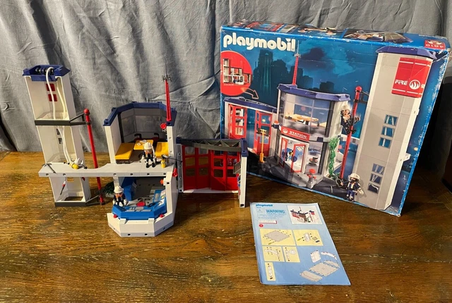 Playmobil City 4819 - Caserne De Pompiers Vintage, Jouet Complet D'occasion