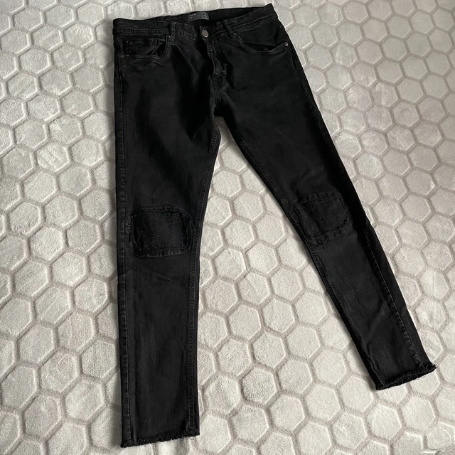 Jeans neri strappati uomo zara online