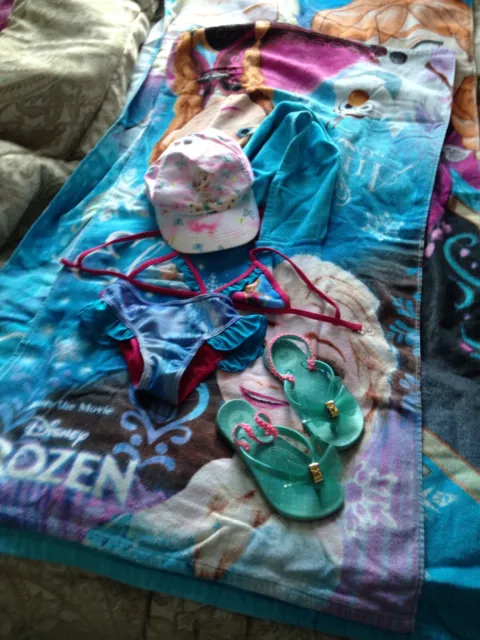 Bundle Disney Frozen,Towel Dress Hooded,large Towel,sun cap, Swimsuit,flip flop.