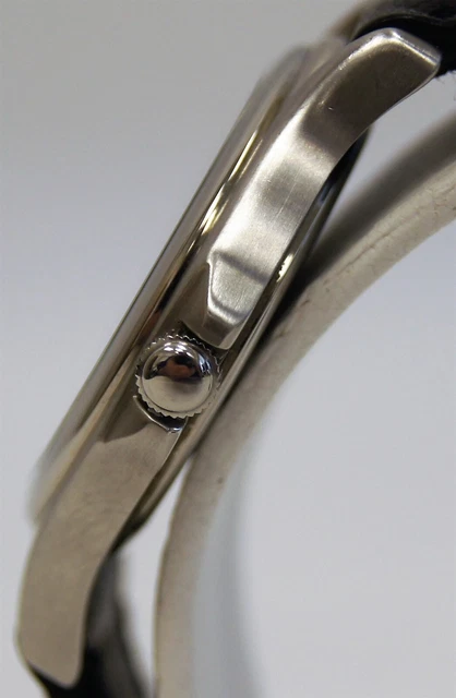 Ladies MOVADO 84-E4-0823 Black Museum Dial Stainless Steel Quartz Watch 3