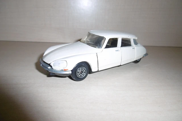 NOREV COFFRE CITROEN ds 21 1/43 EUR 4,00 - FR