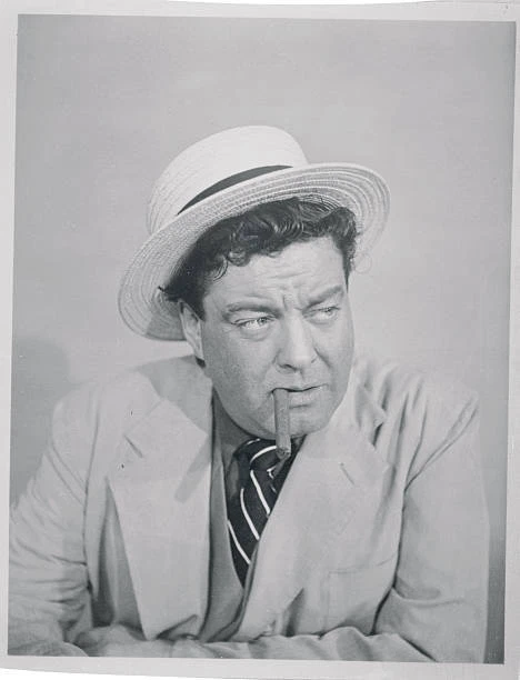 PORTRAIT OF JACKIE Gleason Smoking Cigar And Wearing 1950 Actor Old Photo  $8.50