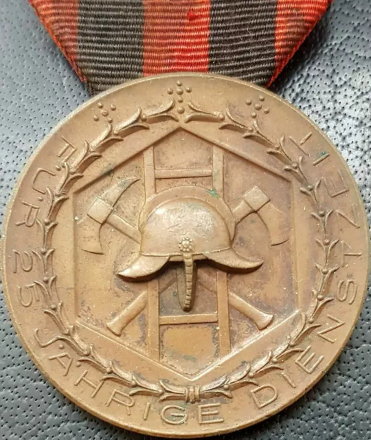 ✚10329✚ German post WW1 Wurttemberg Silver Fire Service Medal 25 Years