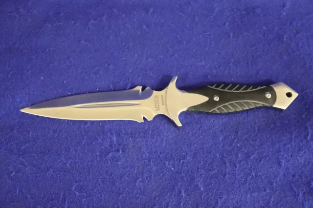 Utica Survival Fixed Blade Knife silver/black handle