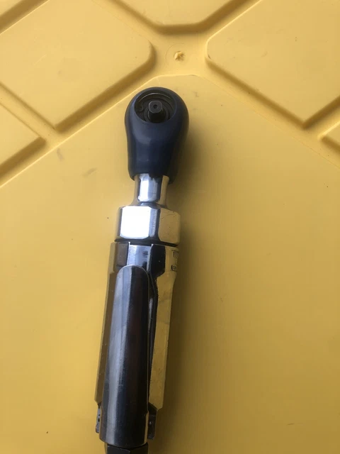 Blue-Point Tools 1/4" Drive Heavy Duty Air Ratchet 3