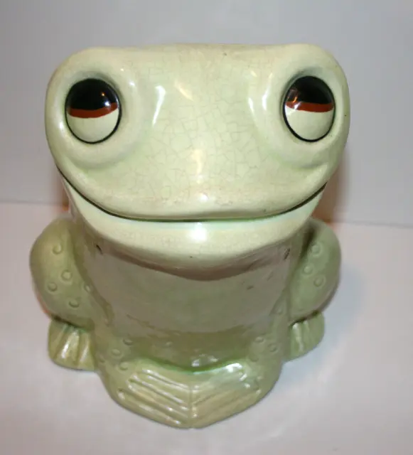 https://www.picclickimg.com/LygAAOSwq0Jljd4x/Vintage-RT-21-USA-Ceramic-Green-Frog-Toad.webp