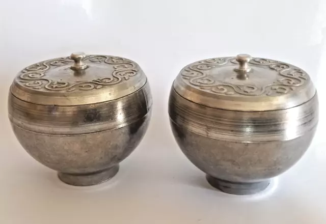 Box Vintage Couple Candy Pair Antique Aluminium Cast Art Decor Lids Engraved Old