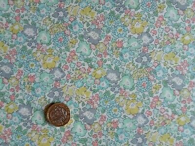 Remnant piece of MICHELLE Liberty of London Tana Lawn cotton approx 36 x 31 cm