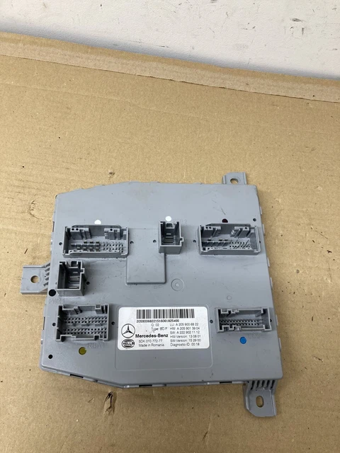 MERCEDES C CLASS W205 15-18 Sam Body Control Module A2059006822 £17.00 ...