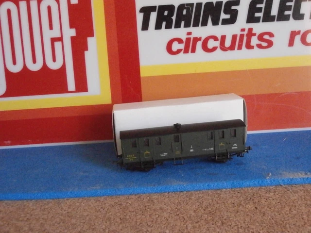 FOURGON A BAGAGES A 3 ESSIEUX AVEC GUERITE 59924 SNCF