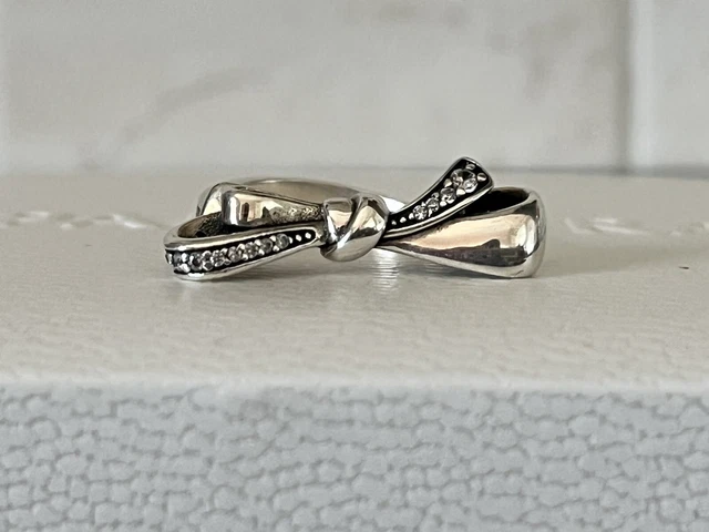 Anello cuore sales pandora fuori produzione