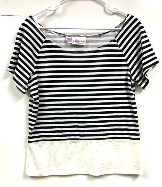 Storybook Heirlooms Womens White Basic T Shirt - Size M