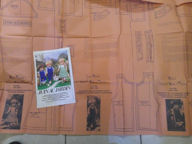 Patron De Couture Pour Vêtements De Poupée - Magazine Mode Et Travaux Juin 1983 Complet