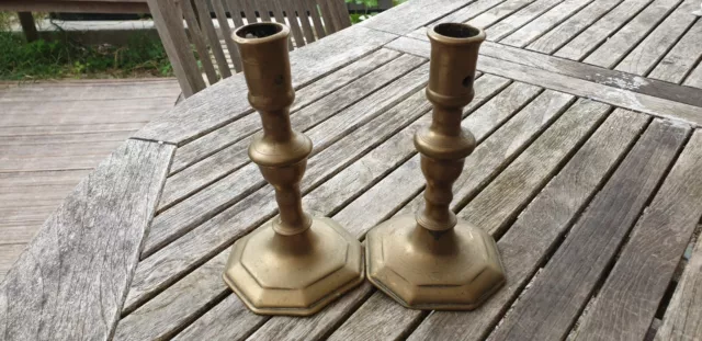 PAIRE DE BOUGEOIRS XVIIIeS OLD CANDELSTICK 18 TH AUTHENTIQUE D EPOQUE