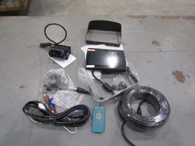SSI SYCK566  5.6" Monitor & Camera Kit for Forklifts