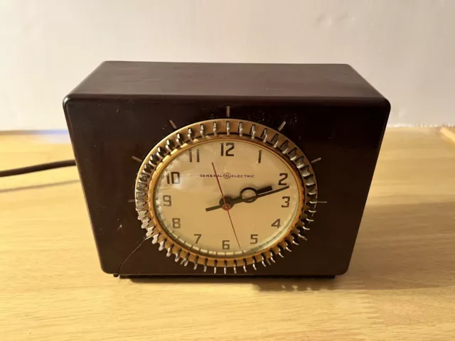 General Electric Bakelite Timer Clock Works Model 8H58