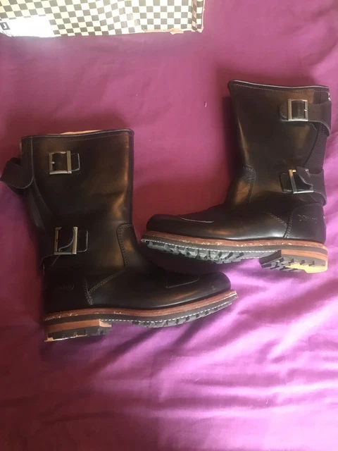 Clarks norton deals motorcycle boots