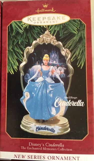 Hallmark Keepsake Christmas Ornament Walt Disney’s Cinderella 1997