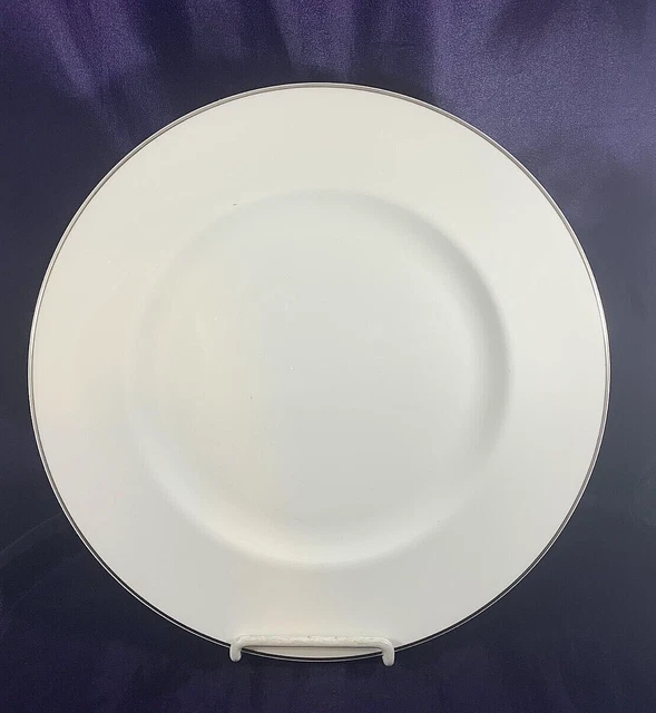 CROWN STAFFORDSHIRE PLATINUM BAND Dinner Plate 10 3/4"