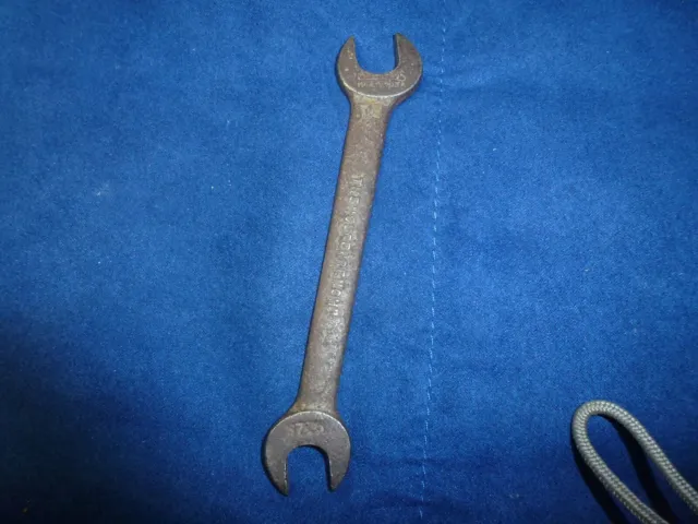 Vintage Williams Diamond Logo Open End Wrench 7/16" x 1/2" 725  Made in U.S.A.