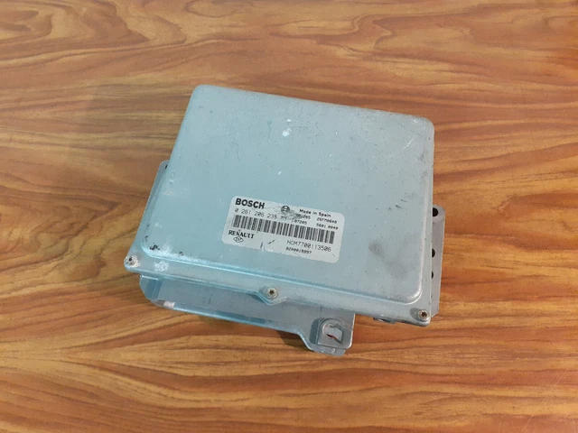 Cache sous moteur pour RENAULT SAFRANE (2) DE 10/1996 A 11/2000