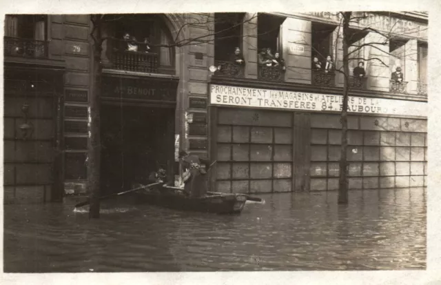 CPA 75 - PARIS Inondé 1910 - Non située