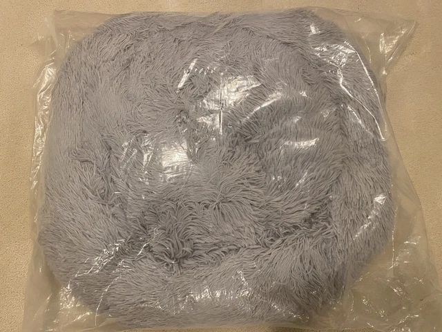 BARKER & MEOW Gray Calming Shag Lux Fur Bolster Cuddler  Dog & Cat Bed Medium