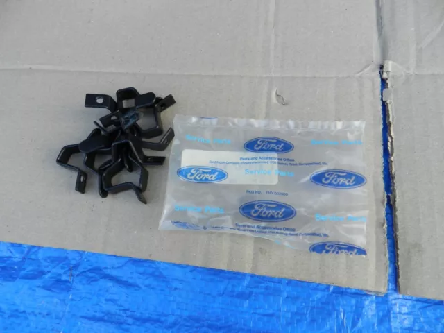 Nos Ford Xd Xe Door Rubber Clips/Suits Fairmont Ghia Esp Falcon S Pack. 3