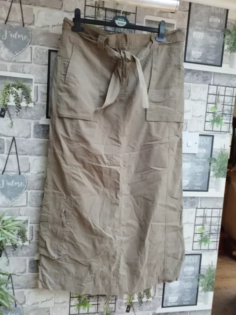 Ladies Khaki Urban Stone Skirt Size 32 Waist