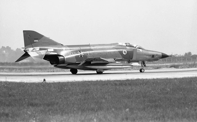 AG51, WGAF, RF-4E Phantom II, 35+86 at Bremgarten, Jul 1972 - original B&W neg