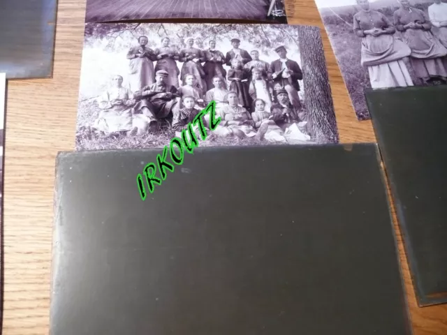 Negative Photo Old Profession Le Grupe De Grape Vinee Wine Oenology