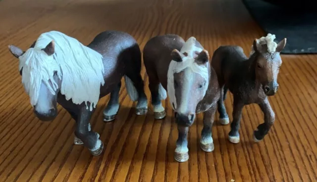 Schleich Horses (Black Forest?) Action Figure Set x 3