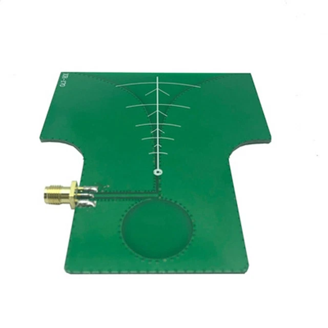 Antenne UWB Log-périodique 600-6000 MHz - Gain 6-7 DB, Puissance 50W - Circuit Imprimé 2 Oz, Polarisation Linéaire - 5
