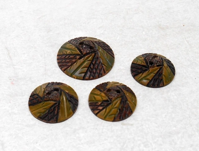 Lot de boutons anciens – motif François Ier (salamandre) – XIXe siècle - Collection