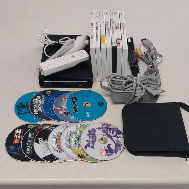 NINTENDO WII CONSOLE Bundle Gamecube Compatible White RVL001 w/ 12