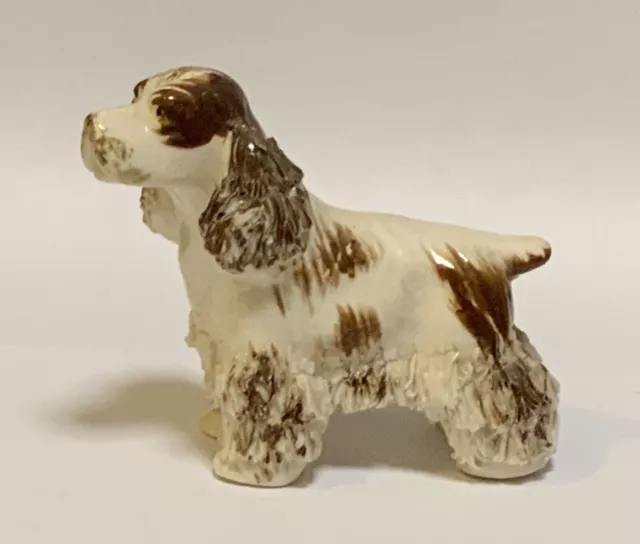 Cocker Spaniel Brown & White Spaghetti Trim Porcelain Dog Figurine Vintage