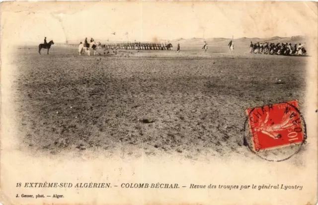 CPA AK Geiser 18 COLOMB-BÉCHAR Revue des troupes ALGERIA (757434)