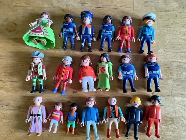 Lot De 26 Personnages PLAYMOBIL – Occasion – Enfants – Figurines Plastique
