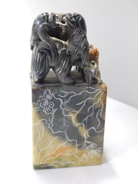Pair of Alabaster or Stone Foo Dogs Chinese Bookends Hand Carved Asian Art 3