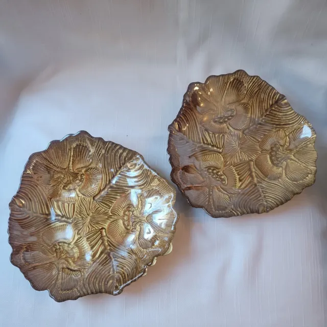 Unique Vintage Clear Glass Plates With Gold Underlay set of 2, 8" & 7.5" wedding