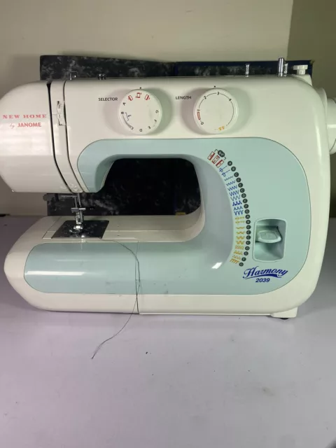 New Home By Janome - Harmony 2039 Sewing Machine - Untested - No Foot Pedal