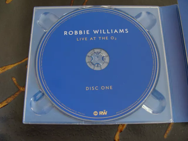 Slip Treble: Robbie Williams : Live At the O2 London 2012 Gary Barlow LAST COPY 2