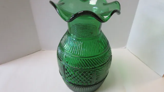Vintage Clevenger 3 Mold Blown Vase GIII-5 Diamond Sunburst Dark Green