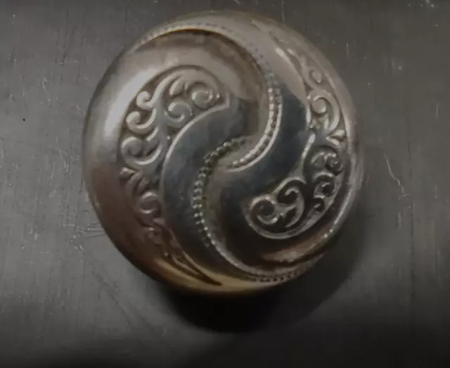 ancien bouton  de manchette  en argent  " superbe "